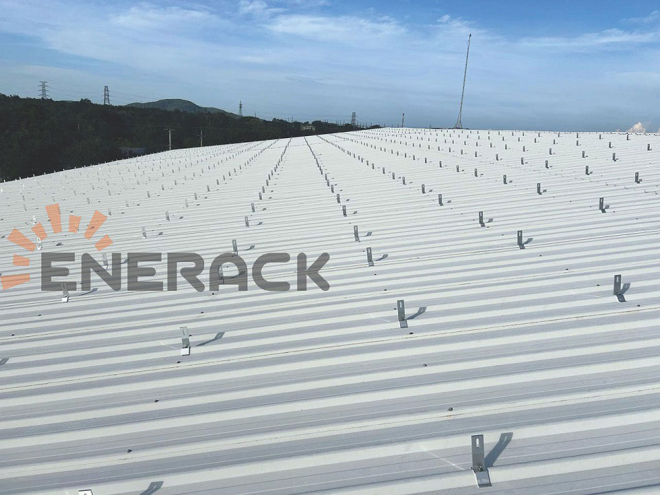 L feet for trapezoidal sheet metal