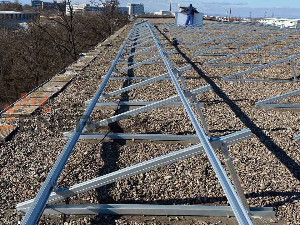 Système de trépied de toit plat en béton de 35KW en Bulgarie